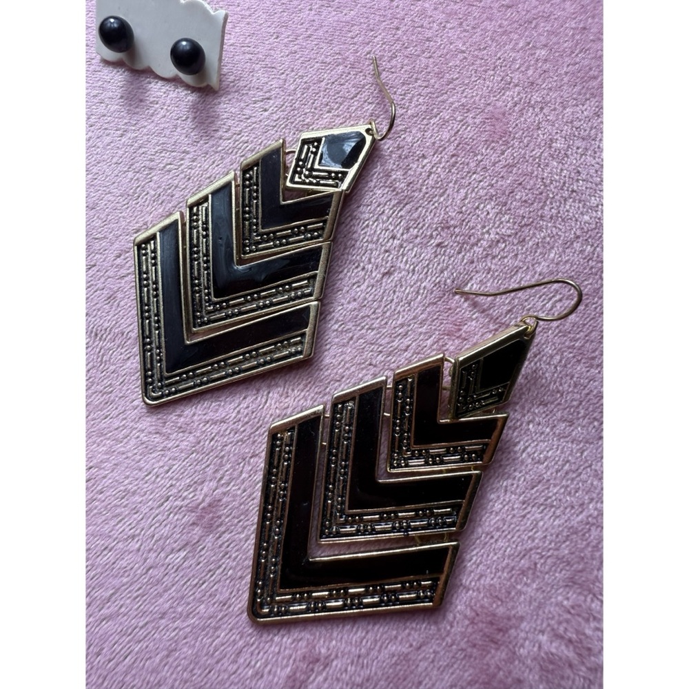 Vintage Black Gold Statement Earrings Lot Square Studs & Dangle Set of 3 Pairs - Picture 3 of 6